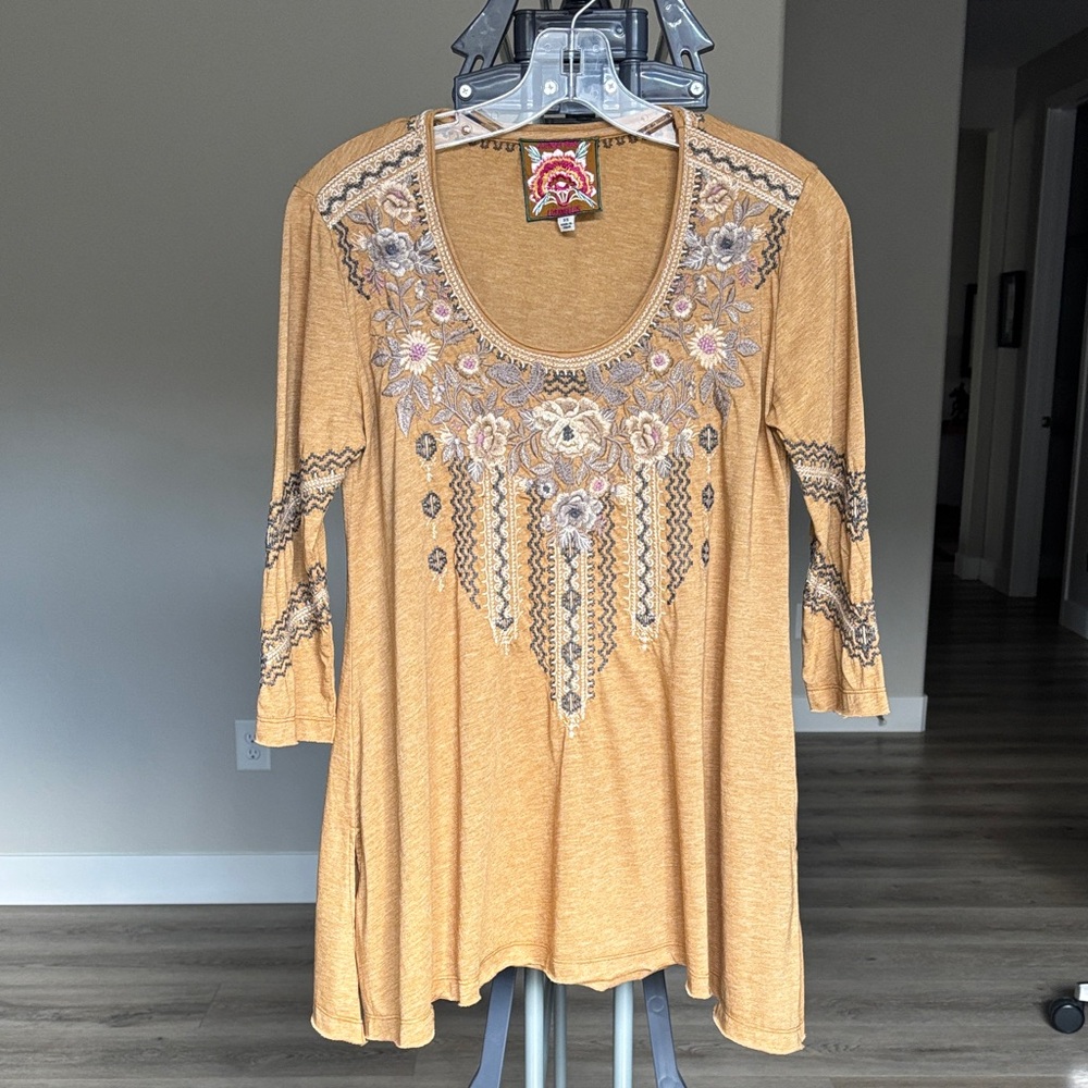 Johnny Was Gold & Lavender Embroidered Tunic (XS)